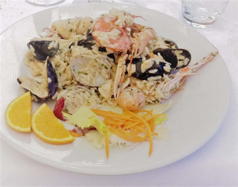 Bellerive Ristorante Albergo Manerba del Garda Exterior foto
